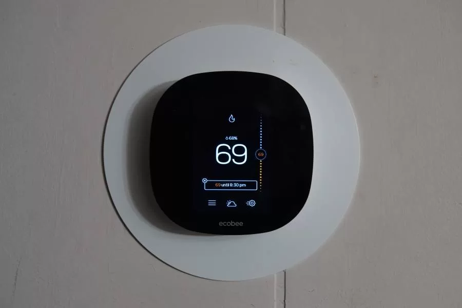 auto set thermostat for maximum energy savings