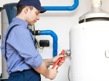 How to Troubleshoot a Hot Water Heater That Doesn't Heat