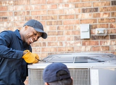 7 Warning Signs Your AC Needs Immediate Maintenance